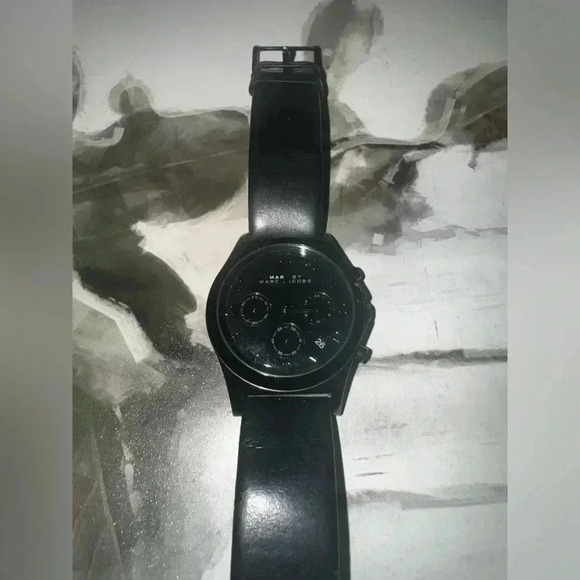 Marc By Marc Jacobs Black Leather Watch - Picture 2 of 10